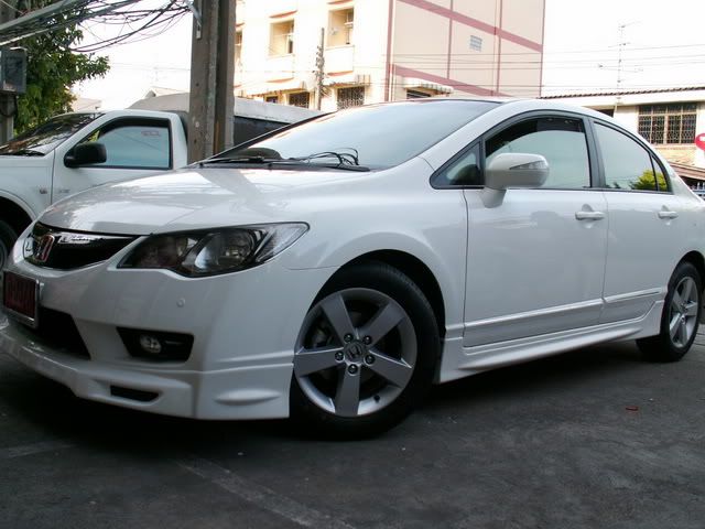 [ขาย] ชุดแต่ง Honda New Model ติดตั้งถึงบ้าน / กรอบป้าย,ป้ายพับ,กันสาด,Logo,Sticker ส่งฟรี