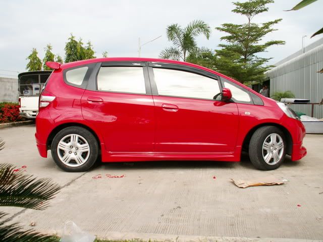 [ขาย] ชุดแต่ง Honda New Model ติดตั้งถึงบ้าน / กรอบป้าย,ป้ายพับ,กันสาด,Logo,Sticker ส่งฟรี