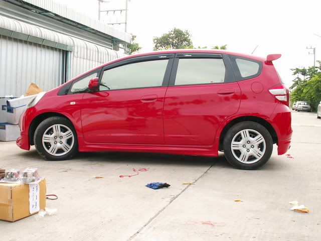 [ขาย] ชุดแต่ง Honda New Model ติดตั้งถึงบ้าน / กรอบป้าย,ป้ายพับ,กันสาด,Logo,Sticker ส่งฟรี