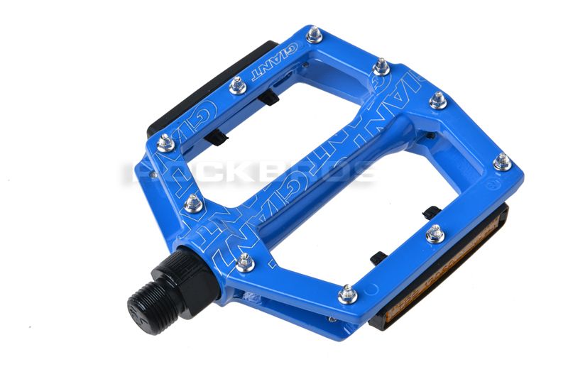 giant mountain bike pedals