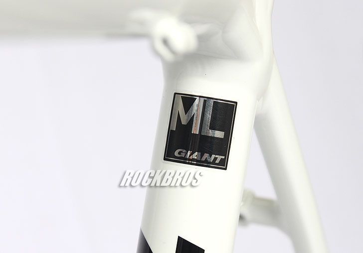 2012 GIANT Road Bike TCR Aluminum Frame Carbon Fork 535mm Size ML WHT 