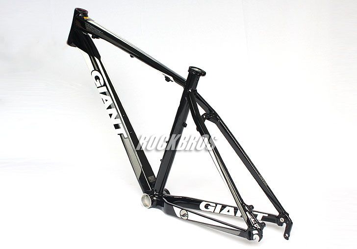 2012 GIANT MTB XTC FR Frame Size 18 M Black/White/Silver  