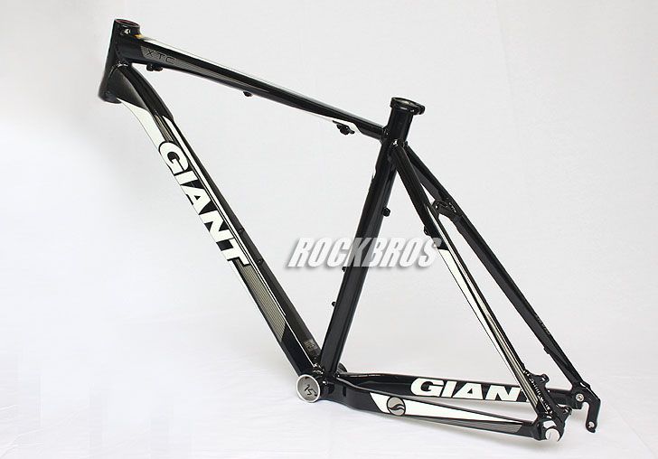 2012 GIANT MTB XTC FR Frame Size 20 L Black/White/Silver  