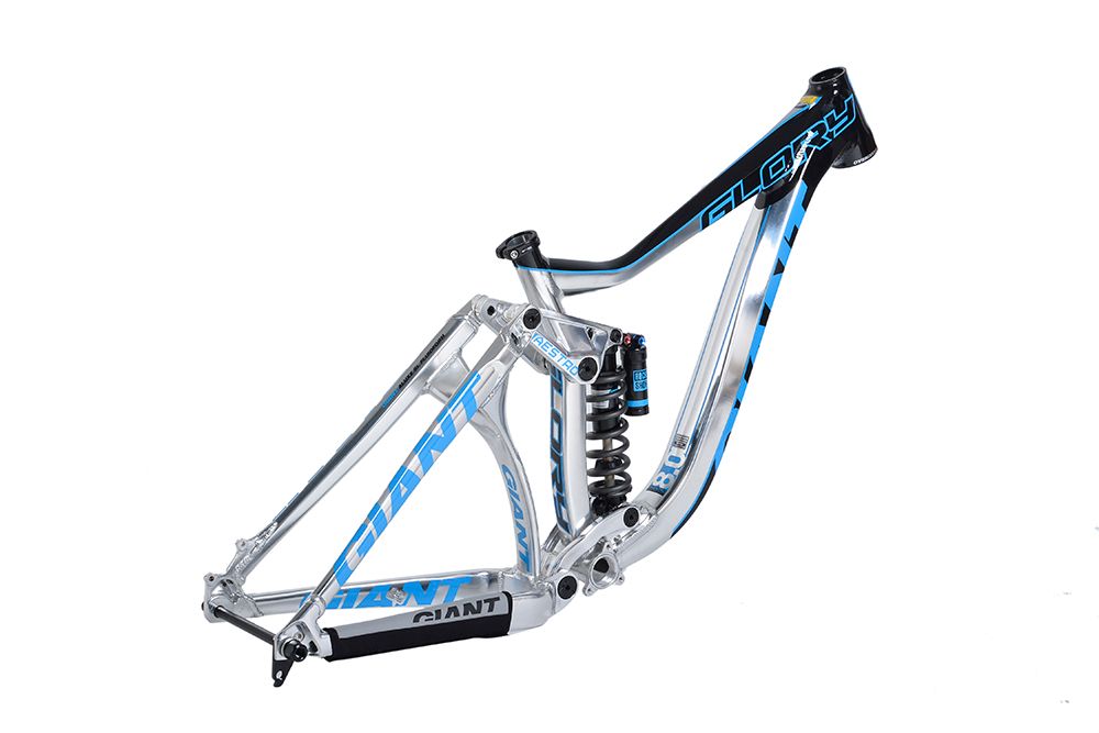 GIANT Glory Downhill DH Frame Size S 16
